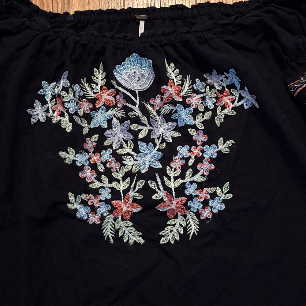 Free People Off Shoulder Black Embroidered Mini Dress Tunic M - Picture 4 of 9